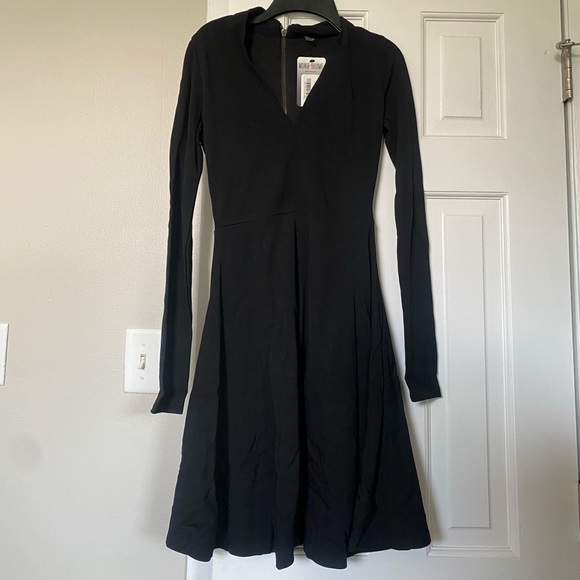 Dresses & Skirts - Black Long-sleeve Skater Dress